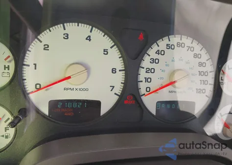 2004 Dodge Ram 1500 Slt/Laramie z USA, uszkodzony, nr VIN 1D7HU18D34J167320